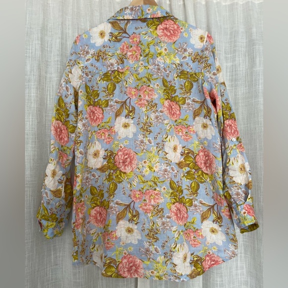 Joie Pastel Floral 100% Linen Button down collared shirt size medium. - Picture 6 of 8